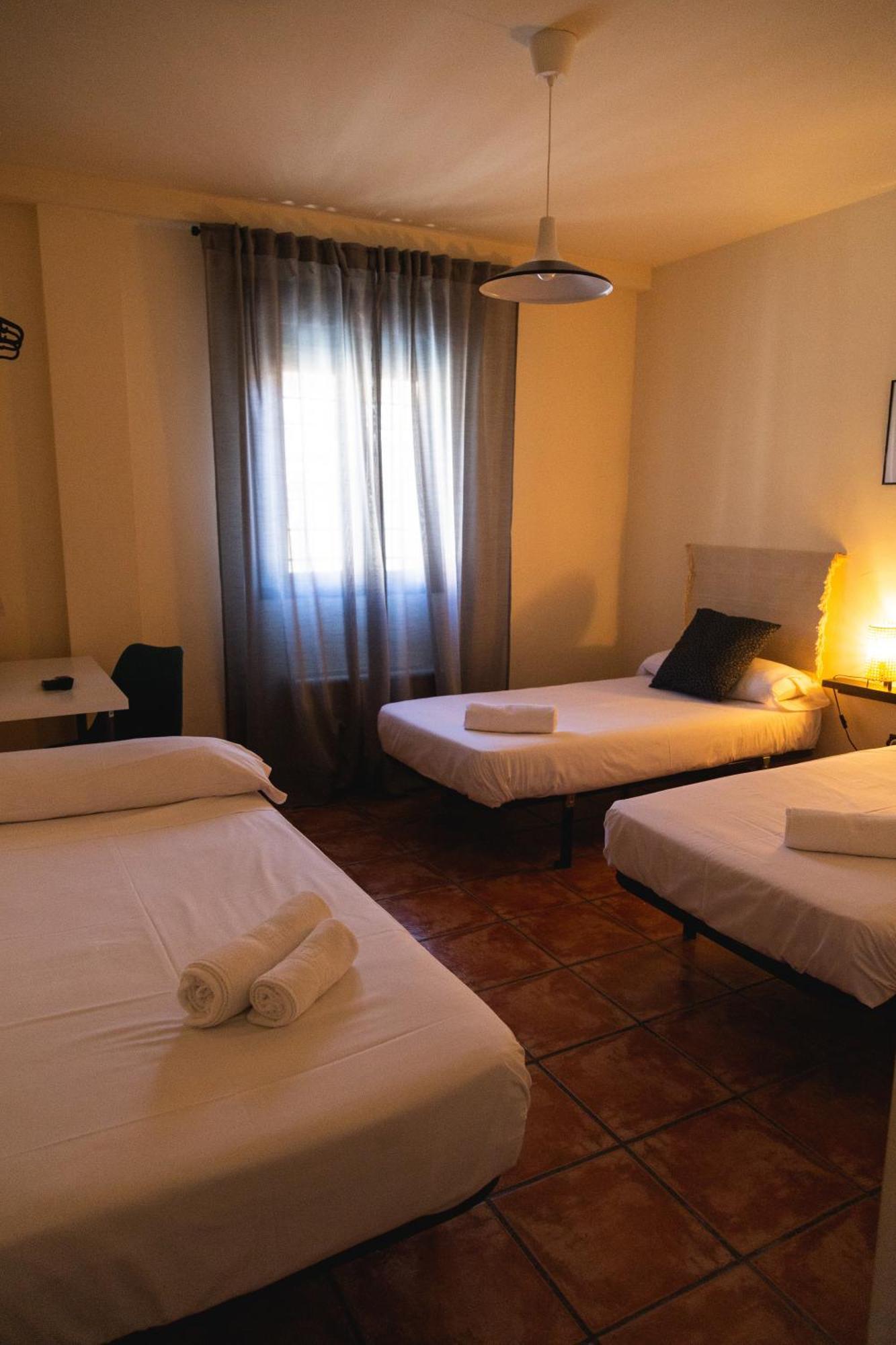 Hostal Corper Навалькарнеро Экстерьер фото